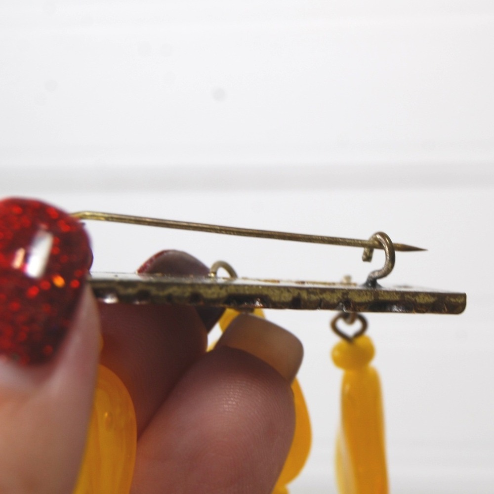 Yellow Brooch Vintage Beaded Dangle Silver-tone Glass bead Statement Jewelry - Picture 8 of 8